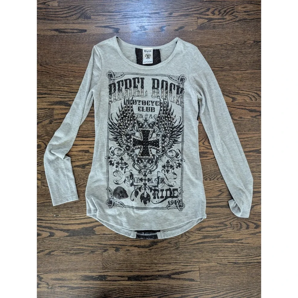 USA VOCAL Womens Rebel Rock ANGEL WINGS Motorcycle Club Cross SHIRT Size M Y2K